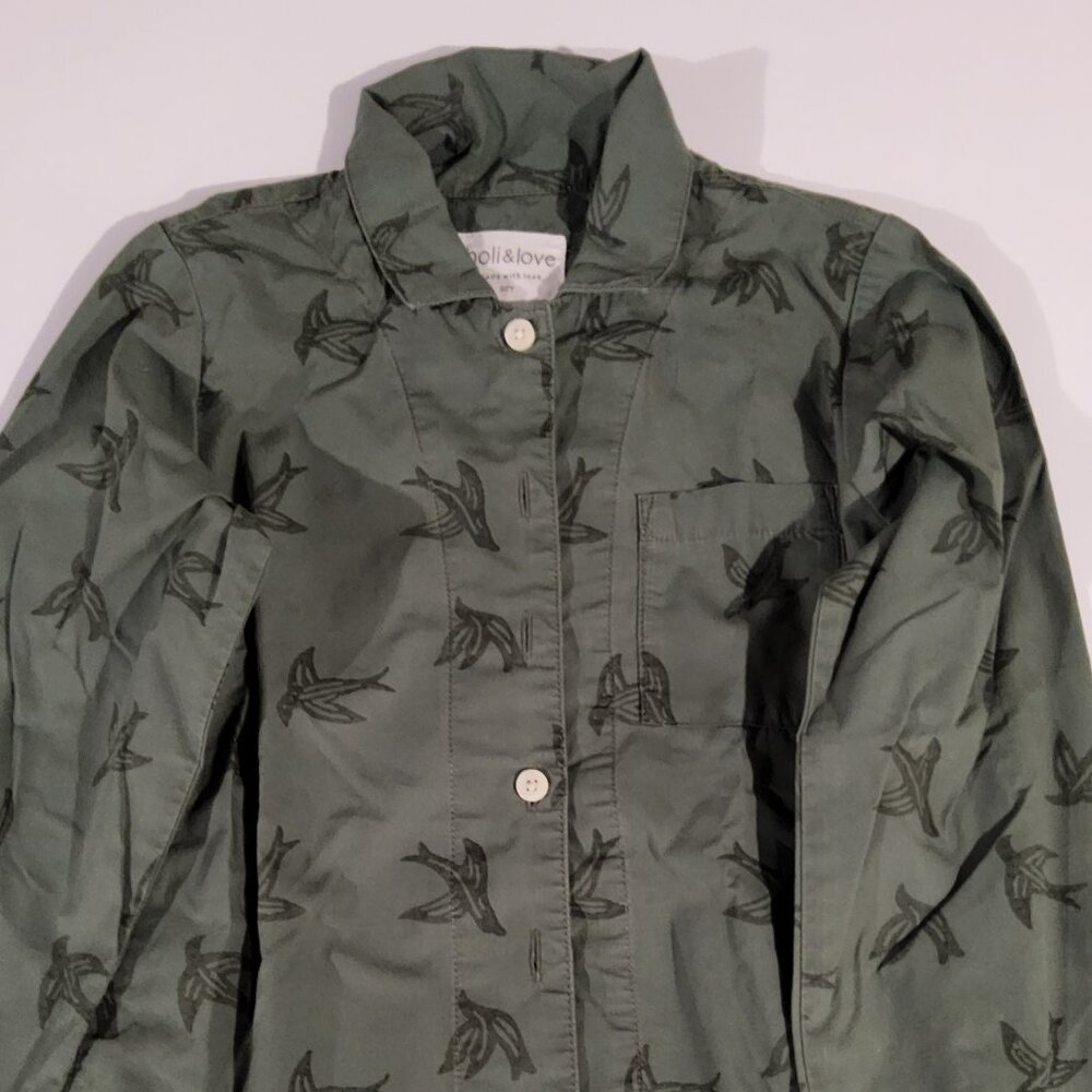 Holi&love brand green shirt boys 4/5 and 6/7